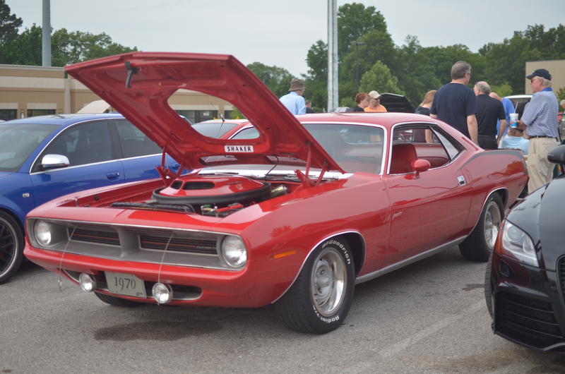 Illustration for article titled St. Louis Cars and Coffee photo dump